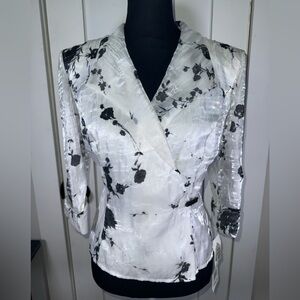 VINTAGE NWT Floral Black and White Women's Lightweight Blazer